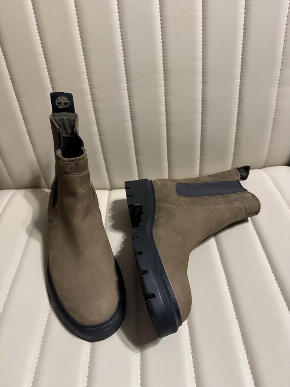 Timberland Women's Chukka Chelsea Boots - Taupe Brown